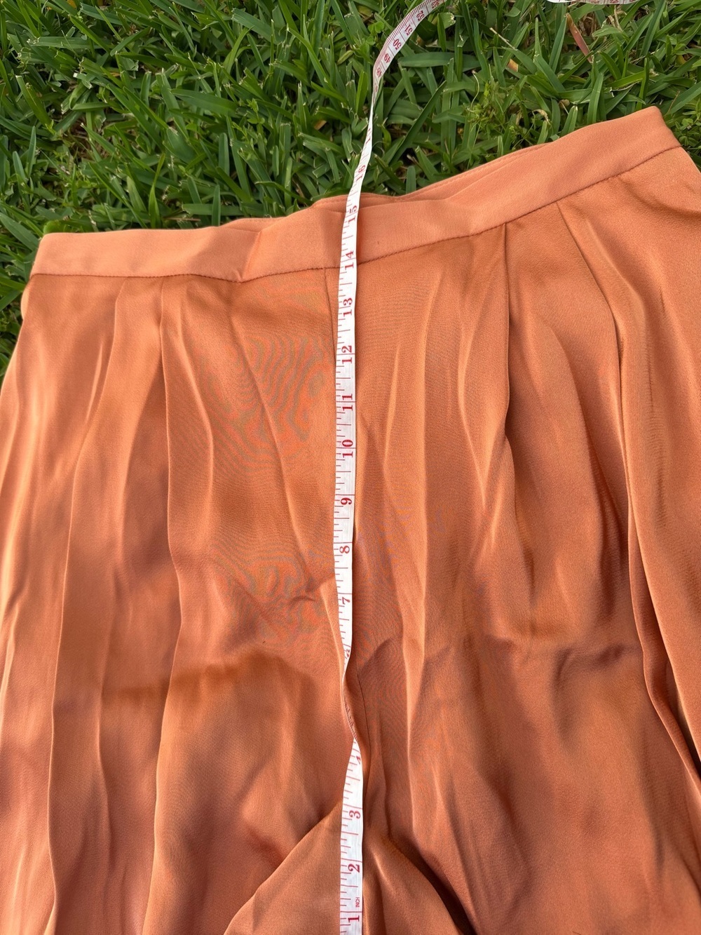 ASOS Design NWT Rust Satin Wide Leg High Rise Trousers Size US 8 - Picture 6 of 9